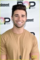 Jake Miller : jake-miller-1521232570.jpg