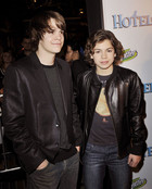 Jake T. Austin : TI4U_u1306601045.jpg