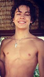 Jake T. Austin : jake-t-austin-1356139018.jpg