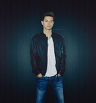 Jake T. Austin : jake-t-austin-1371845217.jpg