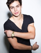 Jake T. Austin : jake-t-austin-1421434795.jpg