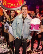 Jake T. Austin : jake-t-austin-1544486641.jpg