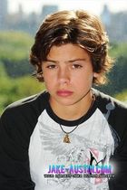 Jake T. Austin : jake_austin_1302565427.jpg