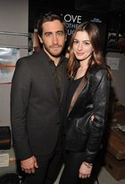 Jake Gyllenhaal : jake_gyllenhaal_1291053395.jpg