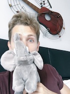 James McVey : james-mcvey-1474380361.jpg