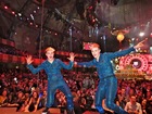 Jedward : jedward-1360290574.jpg