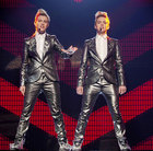 Jedward : jedward_1305733682.jpg