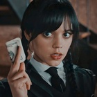 Jenna Ortega : jenna-ortega-1675583193.jpg