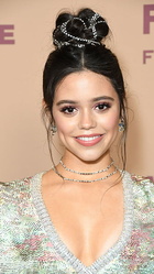 Jenna Ortega : jenna-ortega-1684604109.jpg