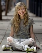 Jennette McCurdy : jennettemccurdy_1295560018.jpg