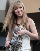 Jennette McCurdy : jennettemccurdy_1302539433.jpg