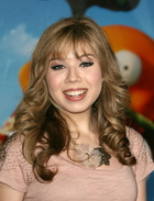 Jennette McCurdy : jennettemccurdy_1310326066.jpg