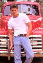 Jensen Ackles : jensen_ackles_1215145845.jpg