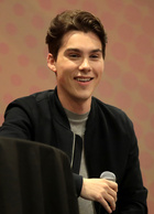 Jeremy Shada : jeremy-shada-1603641125.jpg