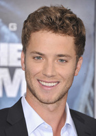 Jeremy Sumpter : jeremy-sumpter-1418676134.jpg