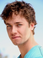 Jeremy Sumpter : jeremy-sumpter-1432226283.jpg