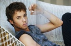 Jeremy Sumpter : jeremy_sumpter_1288808445.jpg