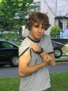 Jeremy Sumpter : jeremymuscles.jpg