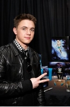 Jesse McCartney : jesse_mccartney_1258911475.jpg