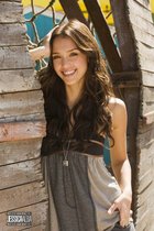 Jessica Alba : jessica_alba_1217025047.jpg