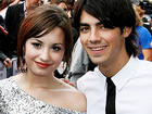 Joe Jonas : TI4U_u1222873716.jpg