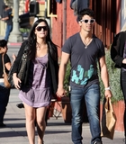 Joe Jonas : joe-jonas-1335076394.jpg