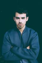 Joe Jonas : joe-jonas-1386349997.jpg