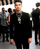 Joe Jonas : joe-jonas-1433096641.jpg