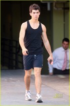 Joe Jonas : joejonas_1256486974.jpg