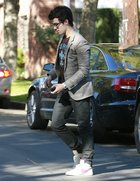 Joe Jonas : joejonas_1265655770.jpg