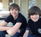 Joel Courtney : TI4U1396012031.jpg