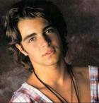 Joey Lawrence : TI4U_u1154190491.jpg