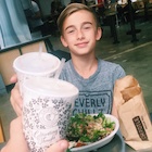 Johnny Orlando : johnny-orlando-1442103121.jpg