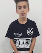 Johnny Orlando : johnny-orlando-1447595641.jpg