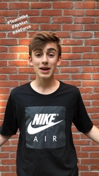 Johnny Orlando : johnny-orlando-1528048338.jpg