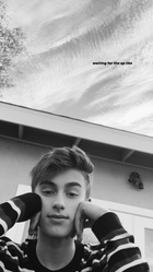 Johnny Orlando : johnny-orlando-1545864039.jpg