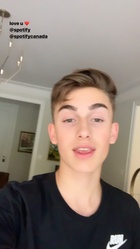 Johnny Orlando : johnny-orlando-1569106559.jpg