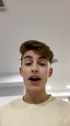 Johnny Orlando : johnny-orlando-1579835827.jpg