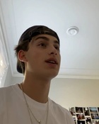 Johnny Orlando : johnny-orlando-1605386158.jpg