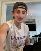 Johnny Orlando : johnny-orlando-1616631756.jpg