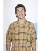 Johnny Orlando : johnny-orlando-1624386339.jpg