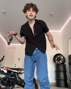 Johnny Orlando : johnny-orlando-1740254084.jpg