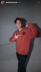 Jonah Marais : jonah-marais-1621265267.jpg