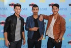 Jonas Brothers : jonas-brothers-1376323420.jpg