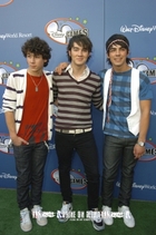 Jonas Brothers : jonas_brothers_1178295268.jpg