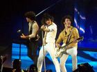 Jonas Brothers : jonas_brothers_1204488357.jpg