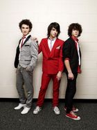 Jonas Brothers : jonas_brothers_1208037398.jpg