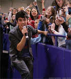 Jonas Brothers : jonas_brothers_1216612618.jpg