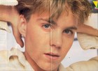 Jonathan Brandis : CloseupHandsOnHead.jpg