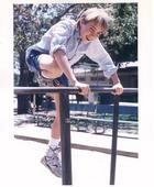 Jonathan Brandis : Jumping.jpg